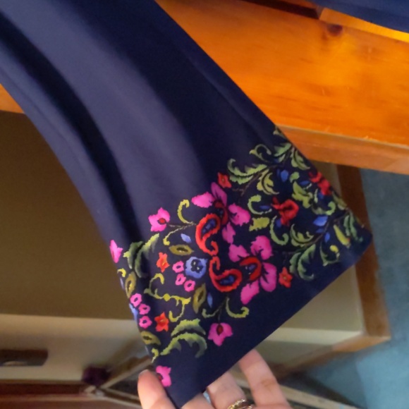 WISP by LONDON TIMES* soft stretch floral Bell sleeve shift dress size 16 - Picture 3 of 6